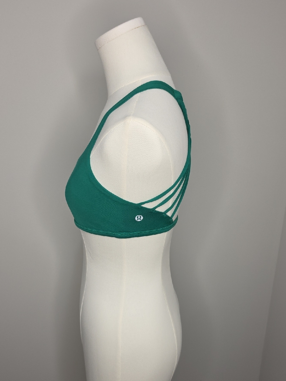 Lululemon Free to Be Bra Wild Size 6 Light Support, A/B Cup Green - Picture 3 of 4